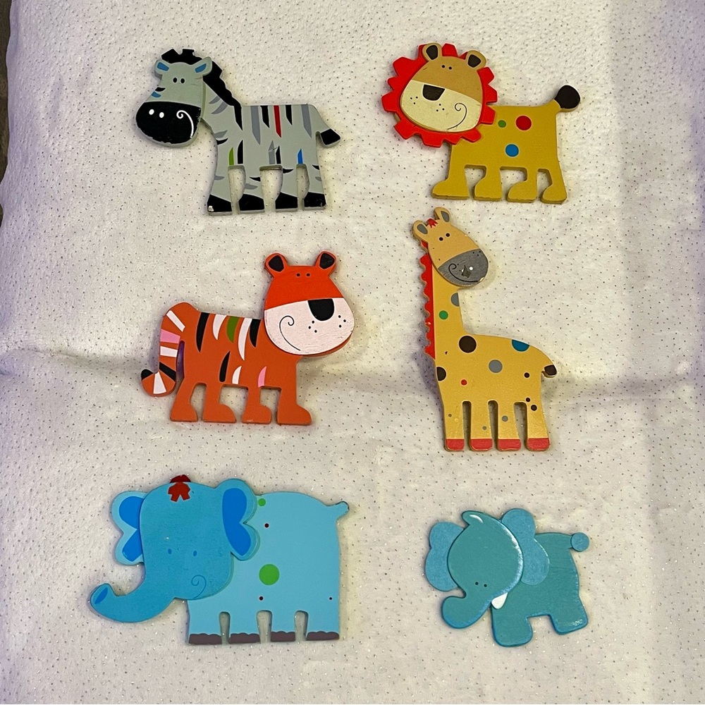 Small colorful wooden animal decorations for kids bedroom bundle of six